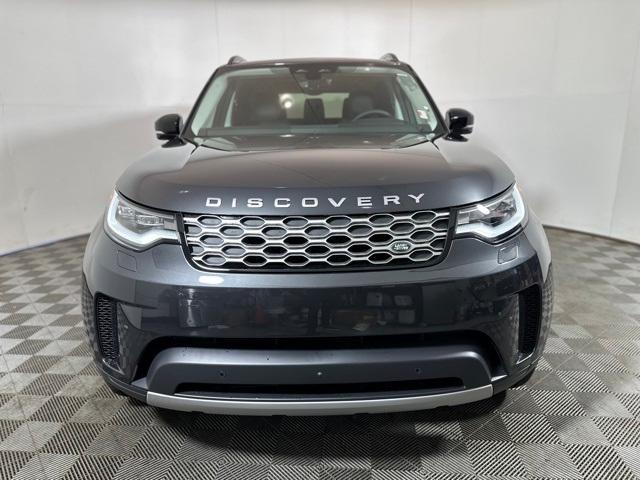 new 2024 Land Rover Discovery car, priced at $68,623