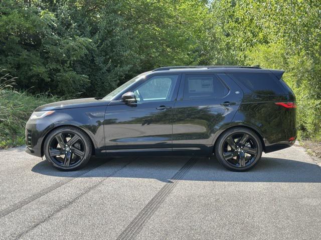 new 2025 Land Rover Discovery car, priced at $82,293