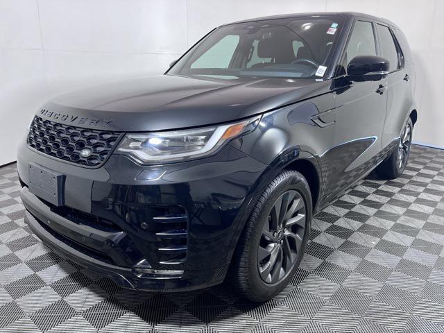 used 2022 Land Rover Discovery car, priced at $40,400