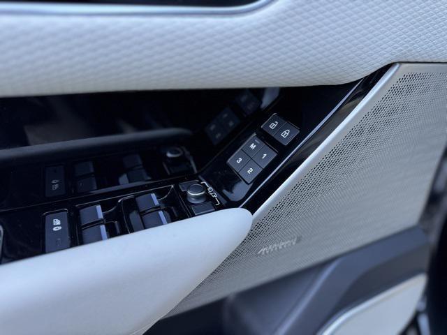 used 2022 Land Rover Range Rover Velar car, priced at $41,747