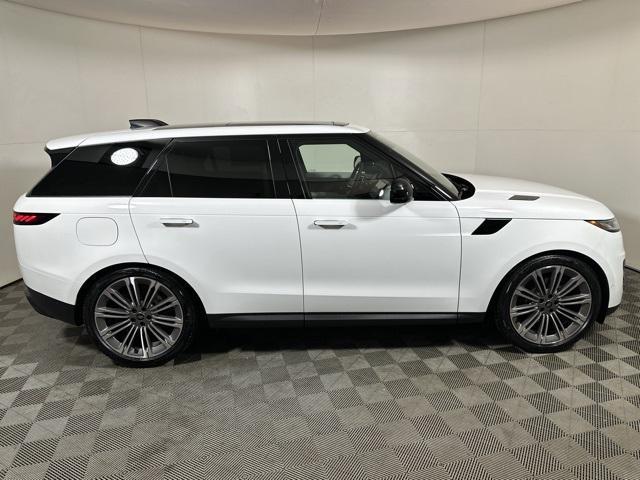 new 2025 Land Rover Range Rover Sport car, priced at $93,515