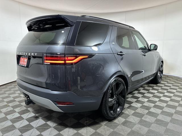 new 2025 Land Rover Discovery car, priced at $69,550