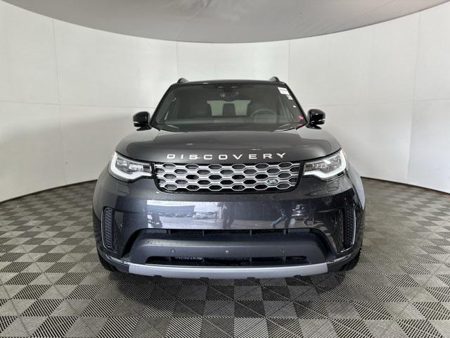 new 2025 Land Rover Discovery car, priced at $69,550