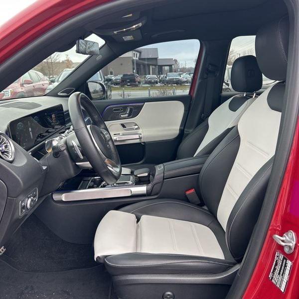 used 2021 Mercedes-Benz GLB 250 car, priced at $30,000