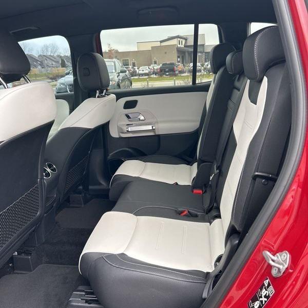 used 2021 Mercedes-Benz GLB 250 car, priced at $30,000