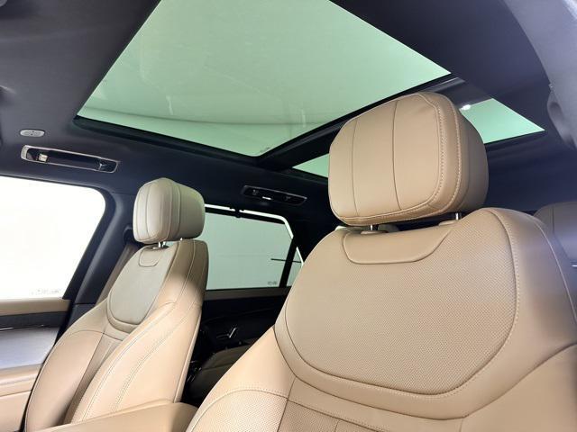 used 2025 Land Rover Range Rover Sport car, priced at $89,888