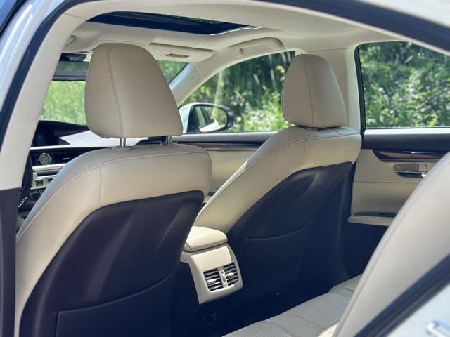 used 2016 Lexus ES 350 car, priced at $20,997