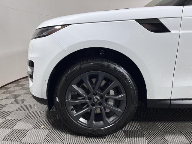 new 2025 Land Rover Range Rover Sport car, priced at $91,985