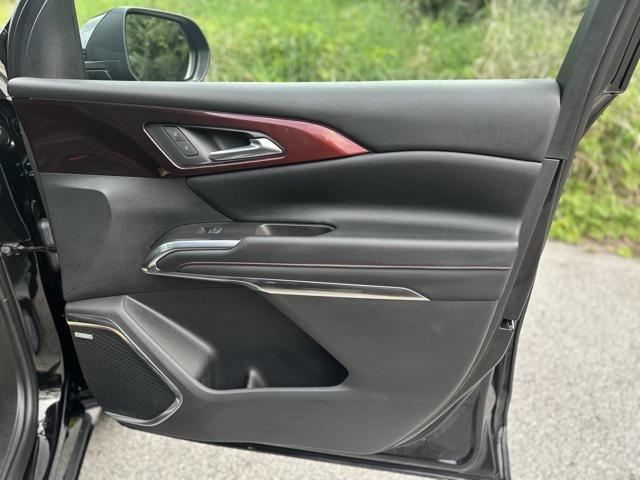 used 2024 Chevrolet Traverse car, priced at $49,533