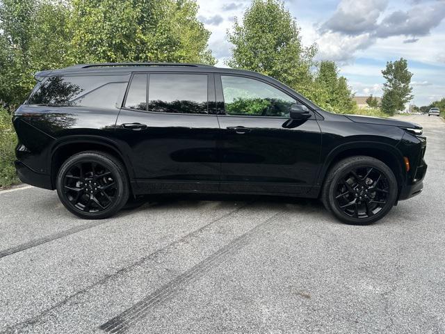 used 2024 Chevrolet Traverse car, priced at $49,533