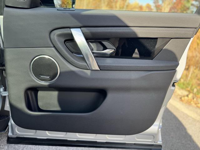 used 2025 Land Rover Discovery Sport car, priced at $41,000