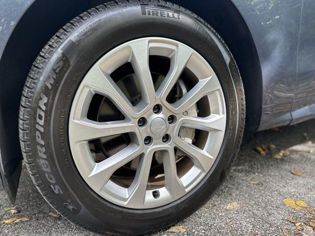 used 2025 Land Rover Range Rover Sport car, priced at $88,085