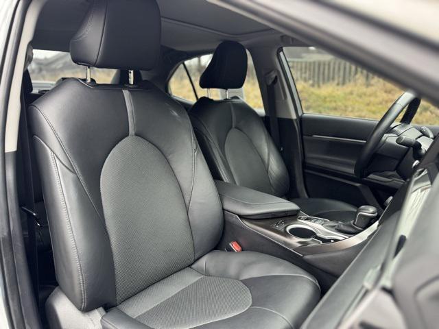 used 2021 Toyota Camry Hybrid car, priced at $27,999