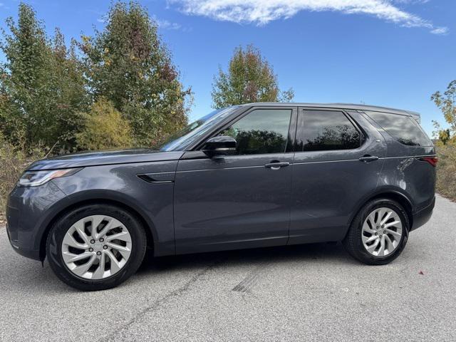 used 2025 Land Rover Discovery car, priced at $51,990