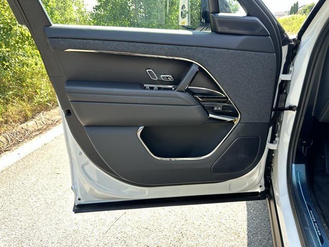new 2025 Land Rover Range Rover Sport car, priced at $94,715