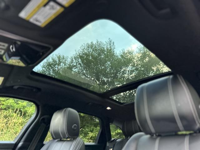 used 2021 Land Rover Range Rover Velar car, priced at $37,990