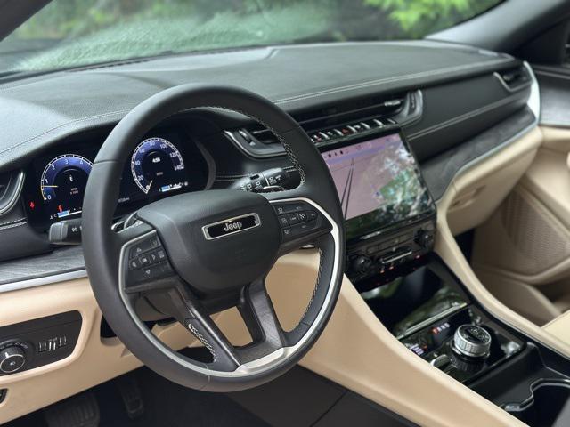 used 2024 Jeep Grand Cherokee car, priced at $39,999