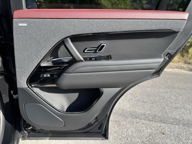 new 2025 Land Rover Range Rover Sport car, priced at $107,565