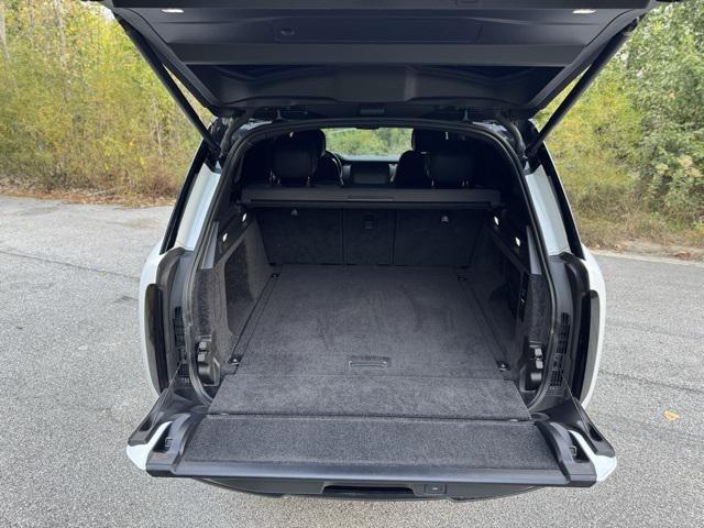 used 2023 Land Rover Range Rover car, priced at $88,777