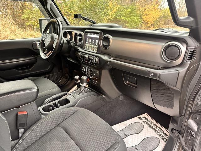 used 2021 Jeep Gladiator car, priced at $30,000