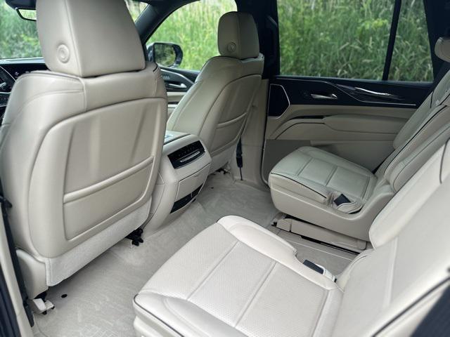 used 2023 Cadillac Escalade car, priced at $76,999
