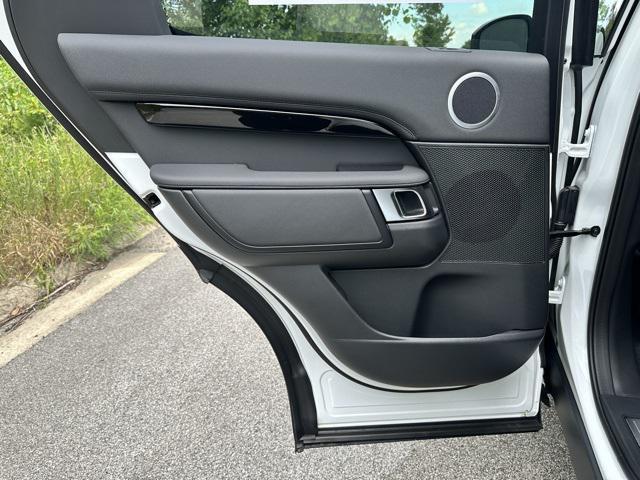 new 2025 Land Rover Discovery car, priced at $67,918