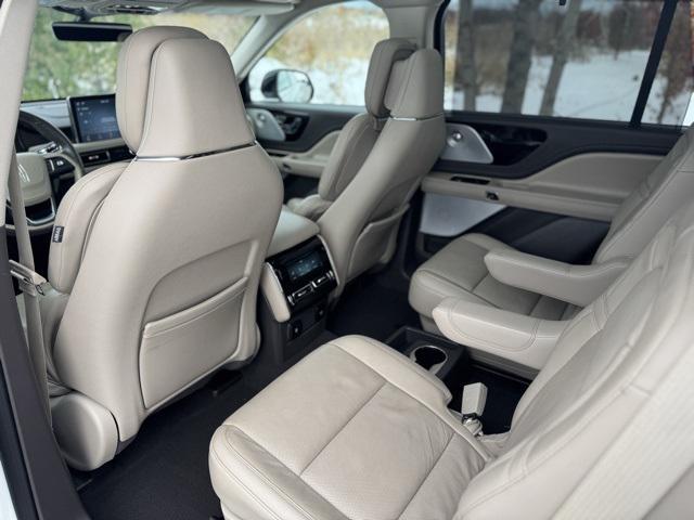 used 2020 Lincoln Aviator car, priced at $30,000
