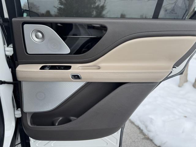 used 2020 Lincoln Aviator car, priced at $30,000