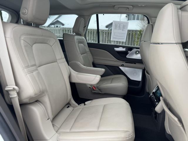 used 2020 Lincoln Aviator car, priced at $30,000