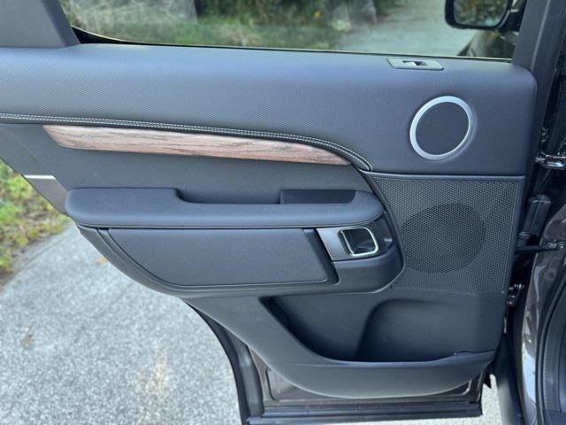 new 2026 Land Rover Discovery car, priced at $73,886