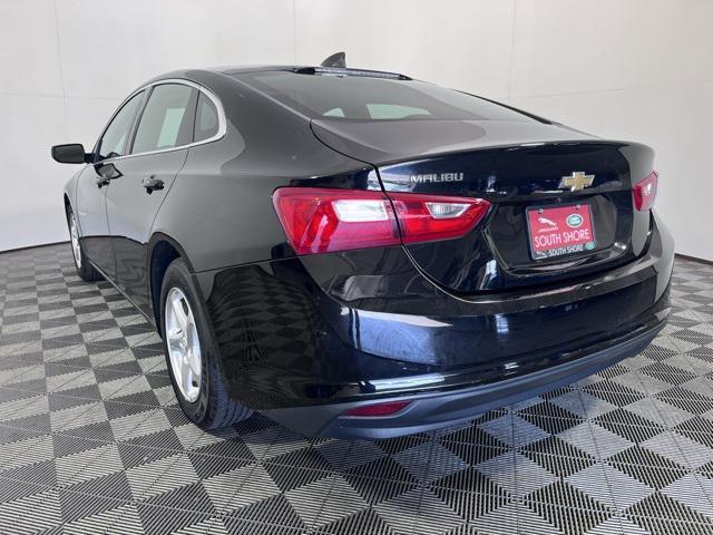 used 2018 Chevrolet Malibu car, priced at $11,812