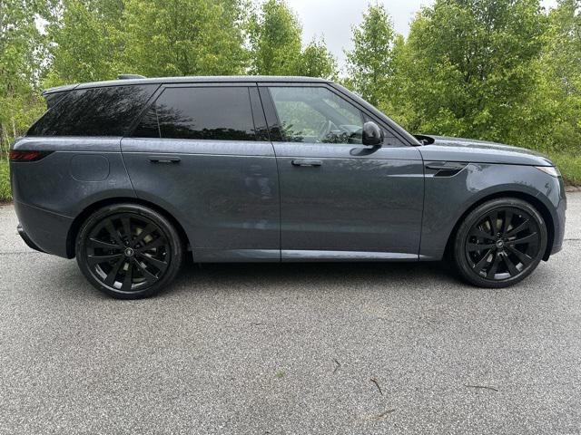 new 2025 Land Rover Range Rover Sport car, priced at $122,475