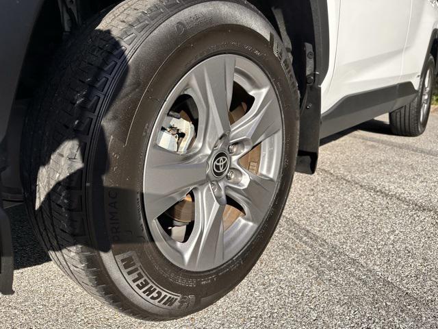 used 2024 Toyota RAV4 Hybrid car, priced at $28,998