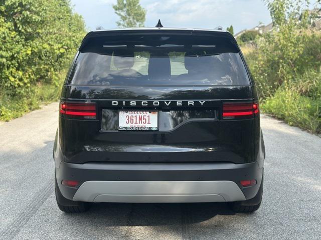 new 2025 Land Rover Discovery car, priced at $64,468