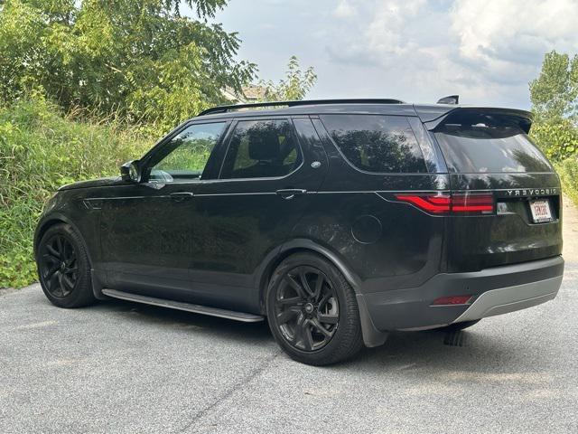 new 2025 Land Rover Discovery car, priced at $64,468