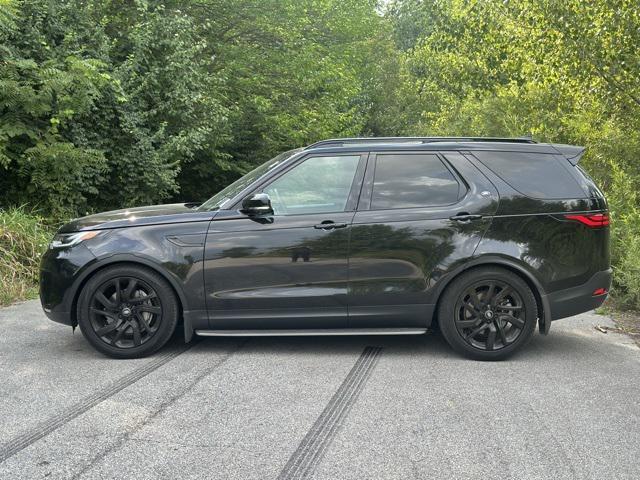 new 2025 Land Rover Discovery car, priced at $64,468