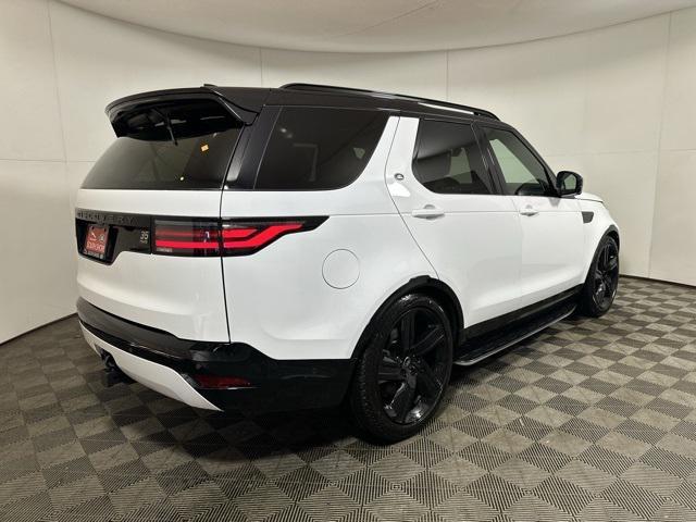 new 2025 Land Rover Discovery car, priced at $80,525