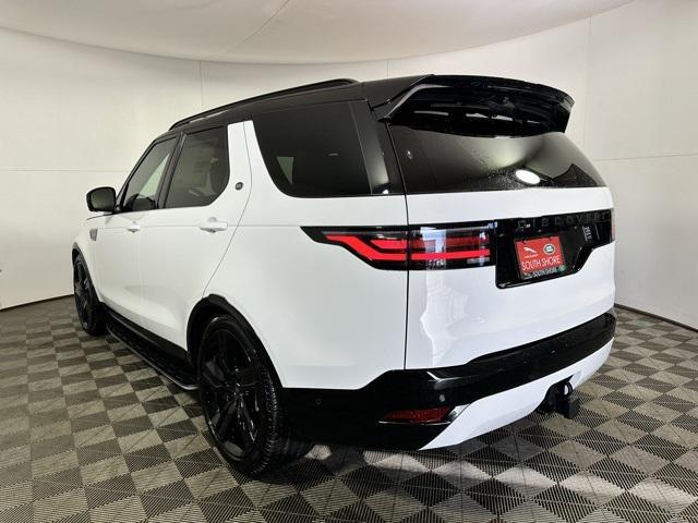 new 2025 Land Rover Discovery car, priced at $80,525