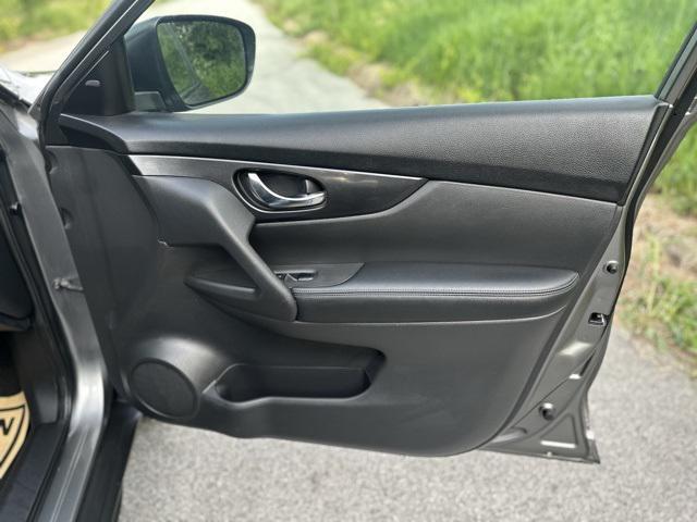 used 2018 Nissan Rogue car, priced at $10,900