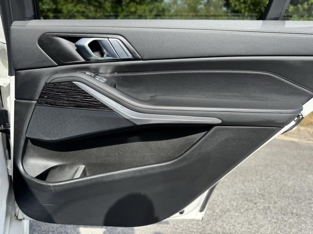 used 2022 BMW X7 car, priced at $47,429