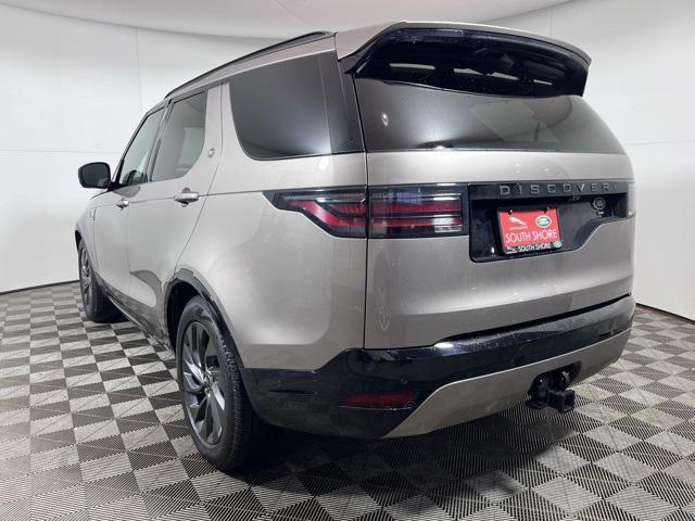 used 2022 Land Rover Discovery car, priced at $39,800