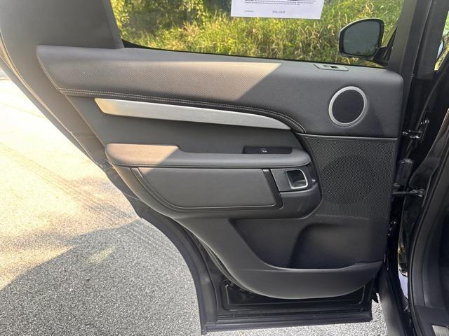 used 2021 Land Rover Discovery car, priced at $21,000