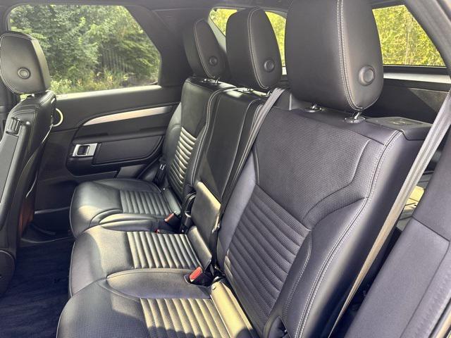 used 2021 Land Rover Discovery car, priced at $21,000