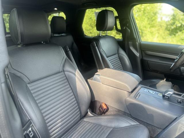 used 2021 Land Rover Discovery car, priced at $21,000