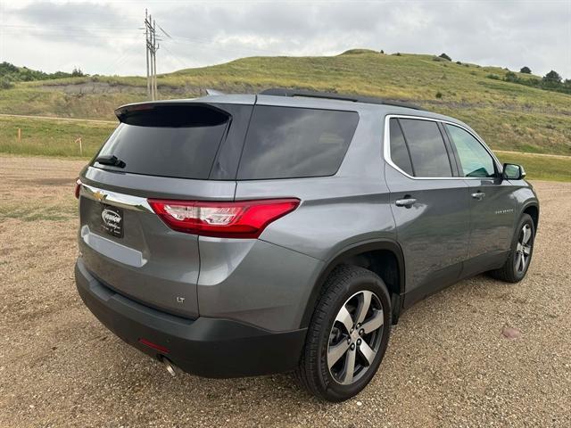 used 2021 Chevrolet Traverse car, priced at $28,990