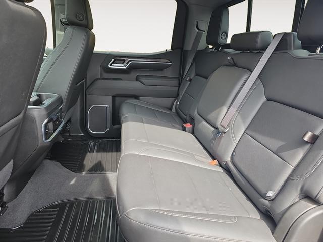 used 2022 Chevrolet Silverado 1500 car, priced at $43,695