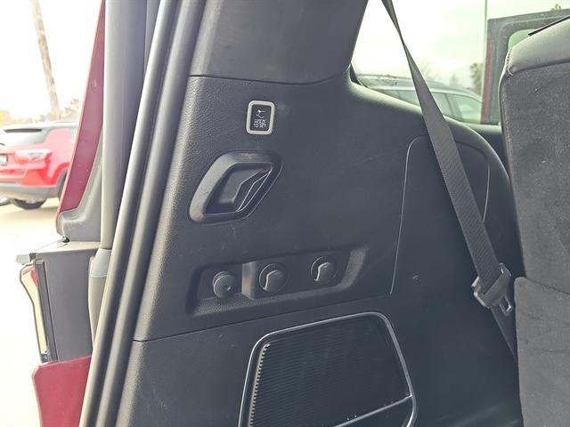 used 2022 Jeep Wagoneer car, priced at $39,937