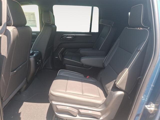 new 2025 Chevrolet Suburban car