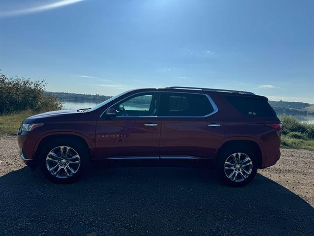 used 2019 Chevrolet Traverse car, priced at $32,990