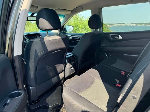 used 2019 Nissan Pathfinder car, priced at $12,990